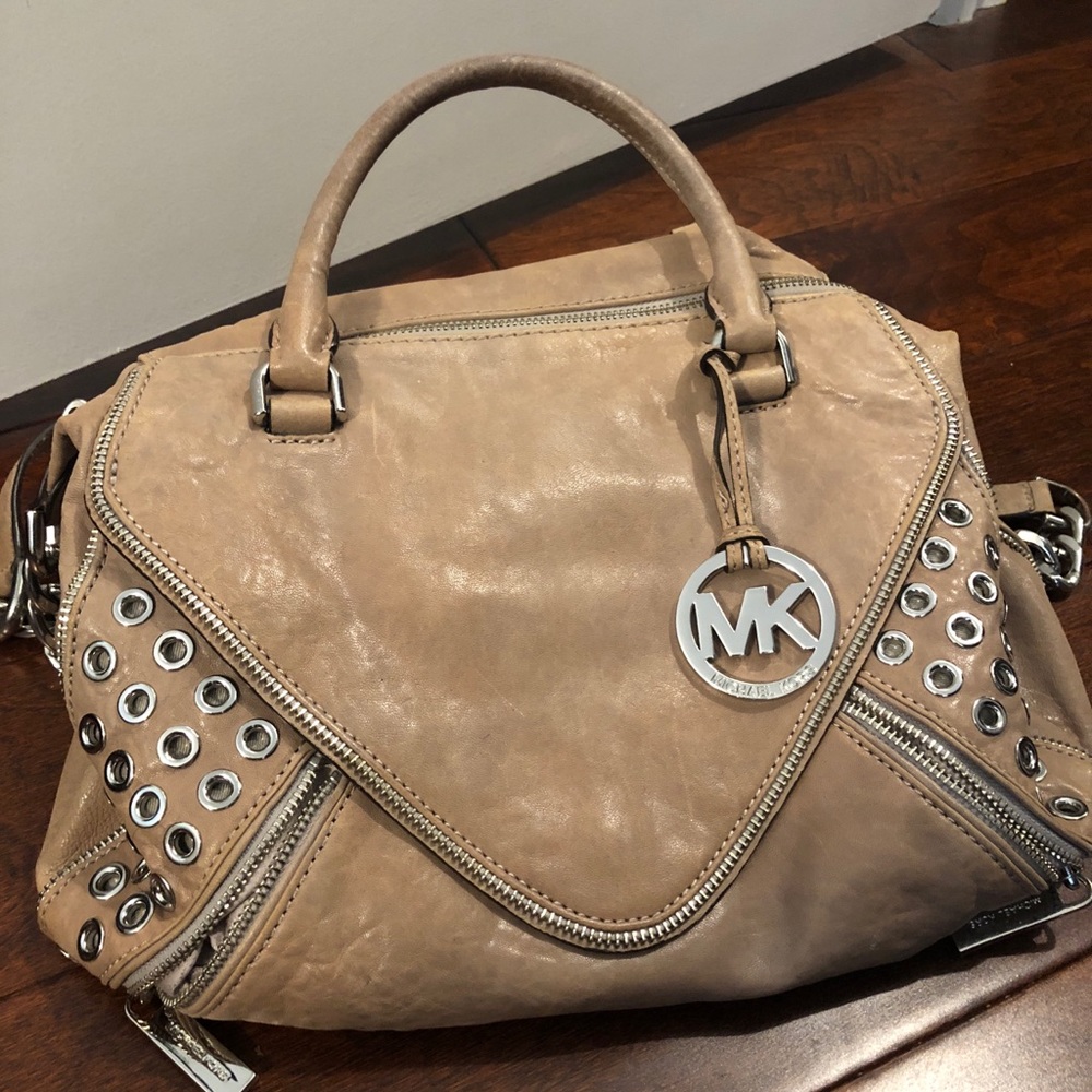Authentic Michael Kors Bag!